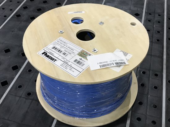 ＰＡＮＤＵＩＴ　Ｃａｔ６Ａ　ＵＴＰ　ＰＵＲ６ＡＶ０４ＢＵ－Ｇ